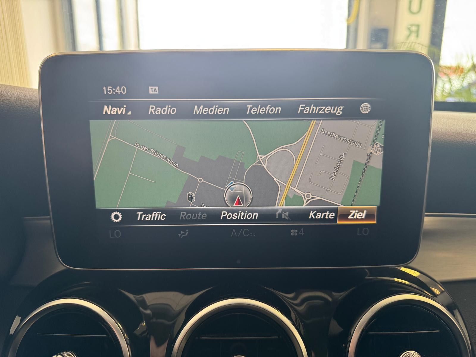 Fahrzeugabbildung Mercedes-Benz C 200 T-Modell AVANTGARDE/NAVI/KLIMA/