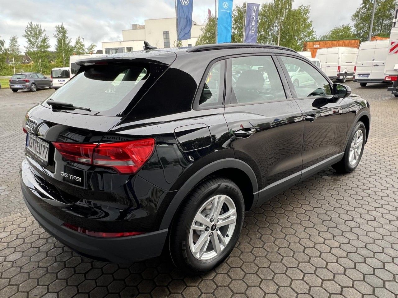Audi Q3 35 TFSI TEMPO SHZ PDC DAB KLIMA CARPLAY foto 3