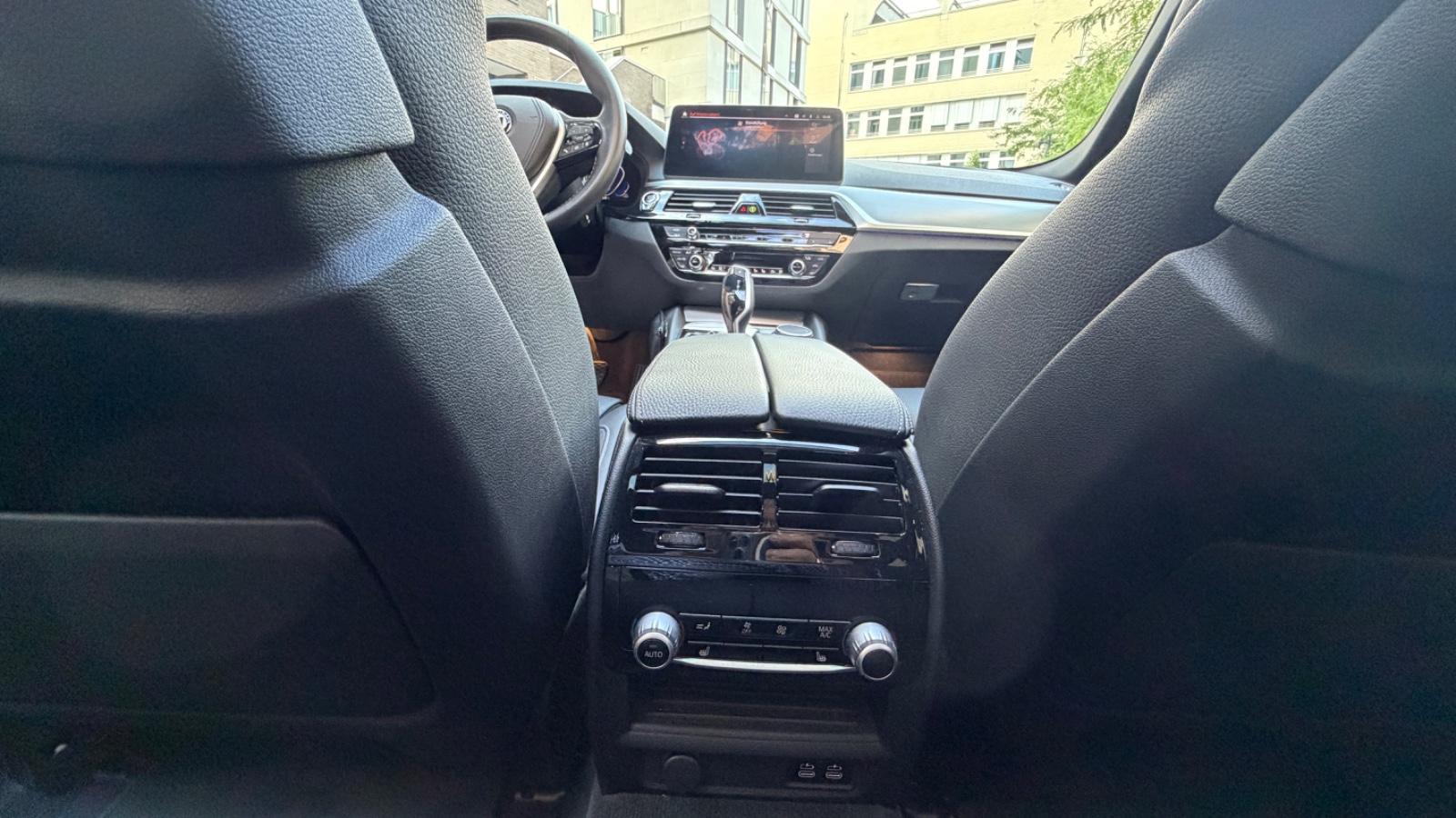 ALPINA D5 S Touring Allrad 408 PS B&W Diamond Panorama