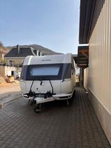 Hobby 560 WFU 2024 mit Vorzelt  - Separate Dusche Wohnwagen Mit