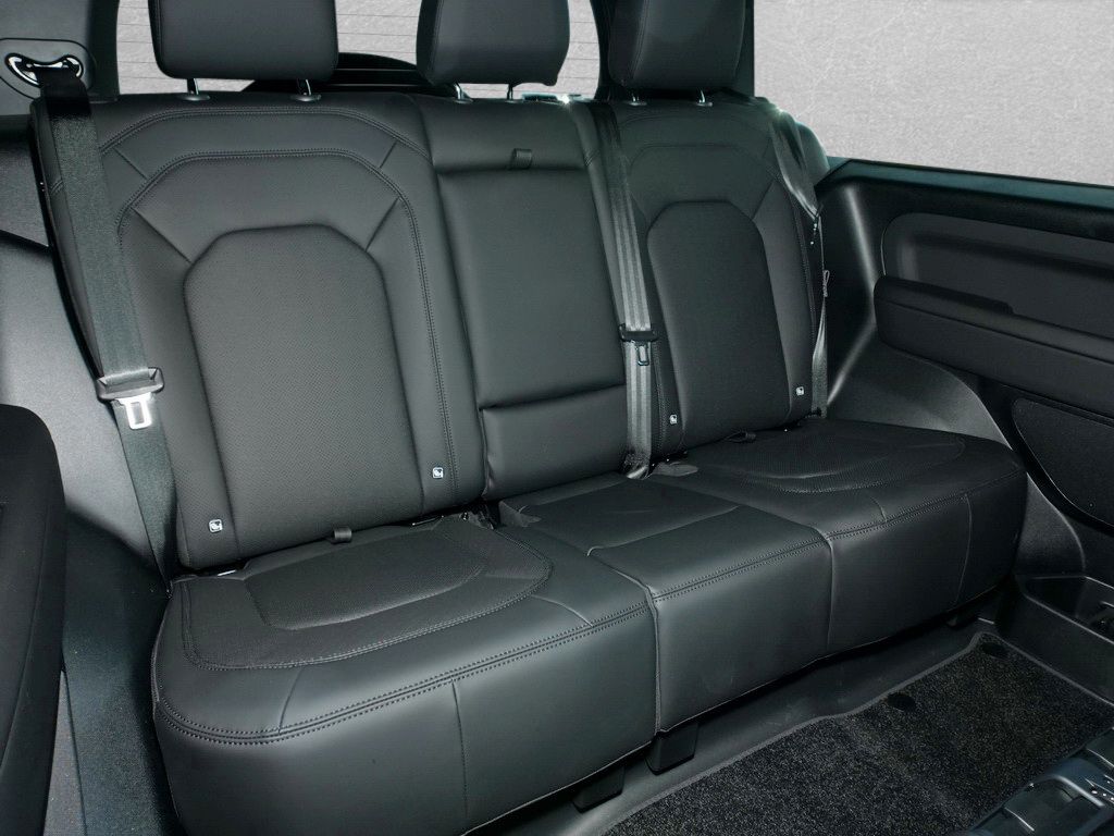 Land Rover Defender - Bild 5