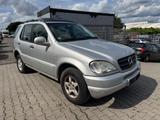 Mercedes-Benz ML 320 - Mercedes-Benz ML 320 in Essen