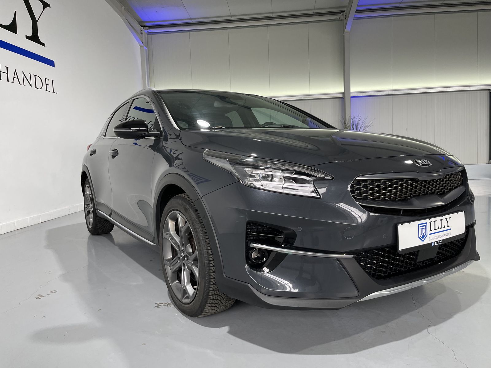Fahrzeugabbildung Kia XCeed Launch Edition 1.4 GDI*LED*Leder*Cam*Navi*