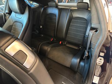 Mercedes-Benz C 250 *AMG LINE*NAV*SitzHZ*2-ZONEN*AMG*LED*