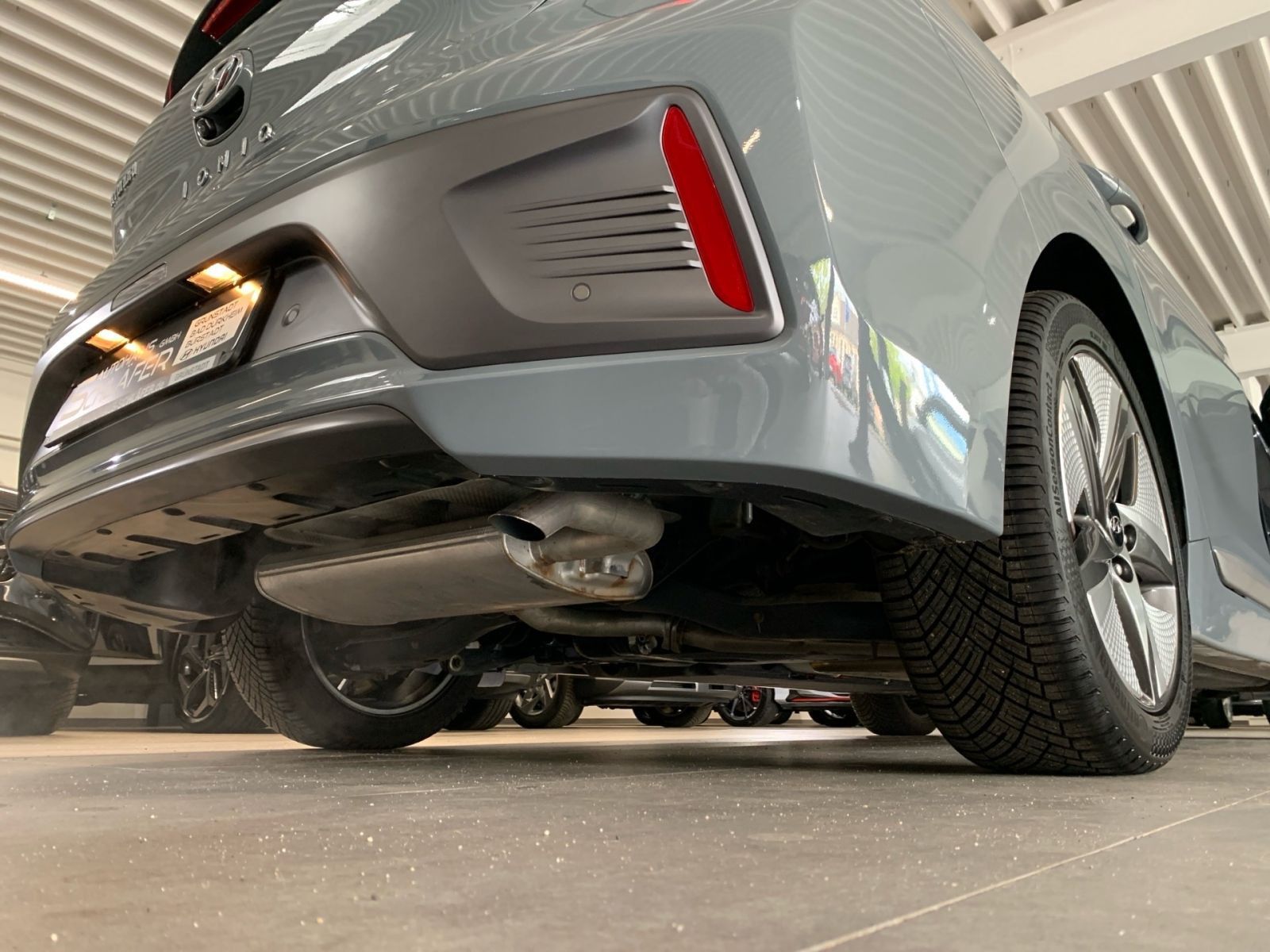 Fahrzeugabbildung Hyundai IONIQ 1,6 GDI Premium-Paket Hybrid