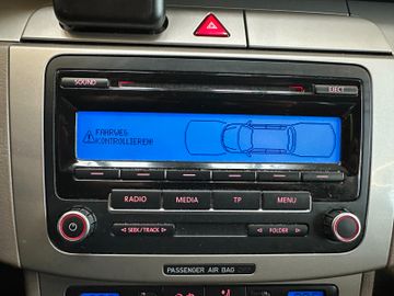 Volkswagen Passat Variant Comfortline *AHK*Klima*SHZ*PDC*