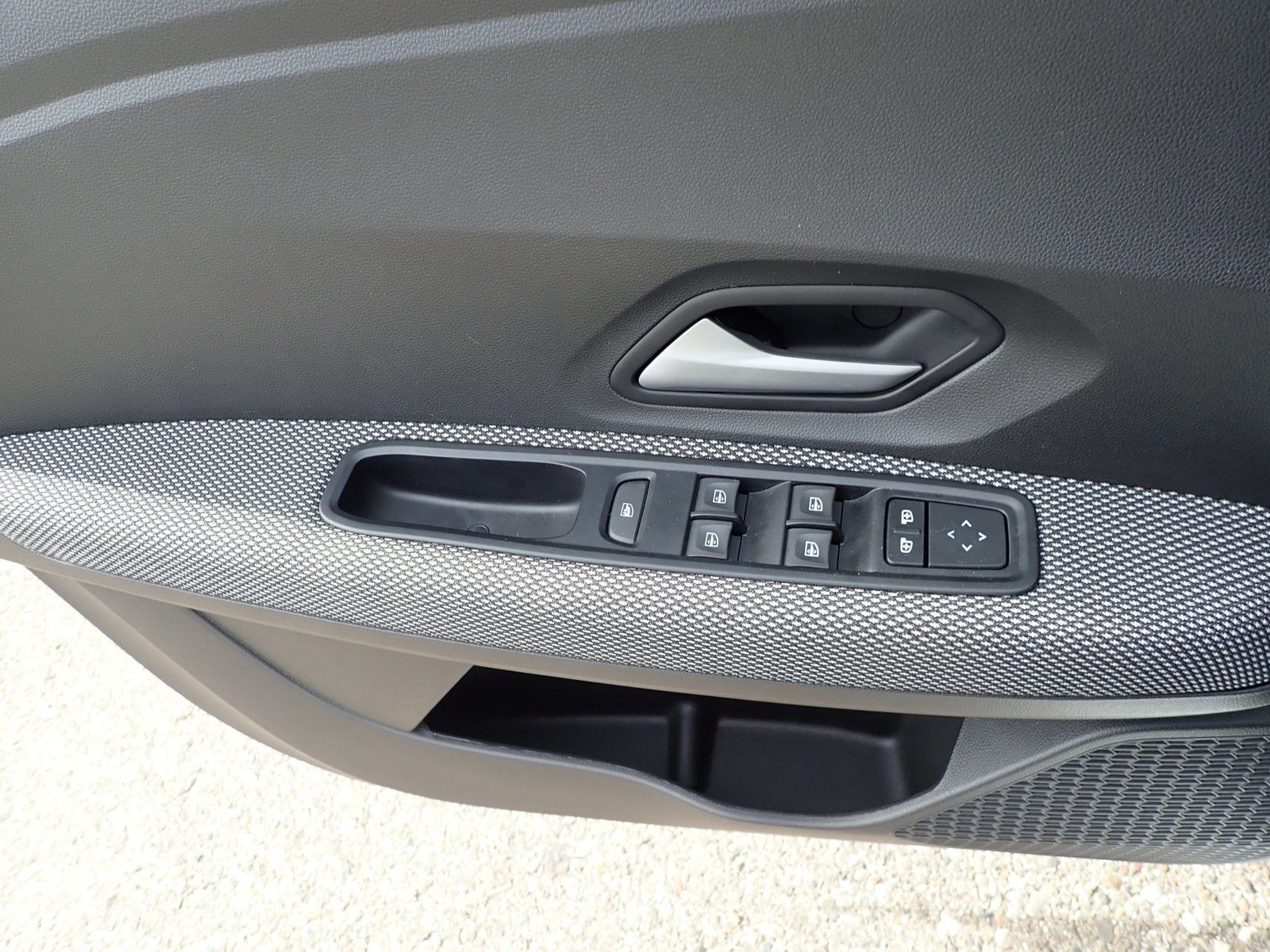 Fahrzeugabbildung Dacia Sandero Journey TCe 90 CVT