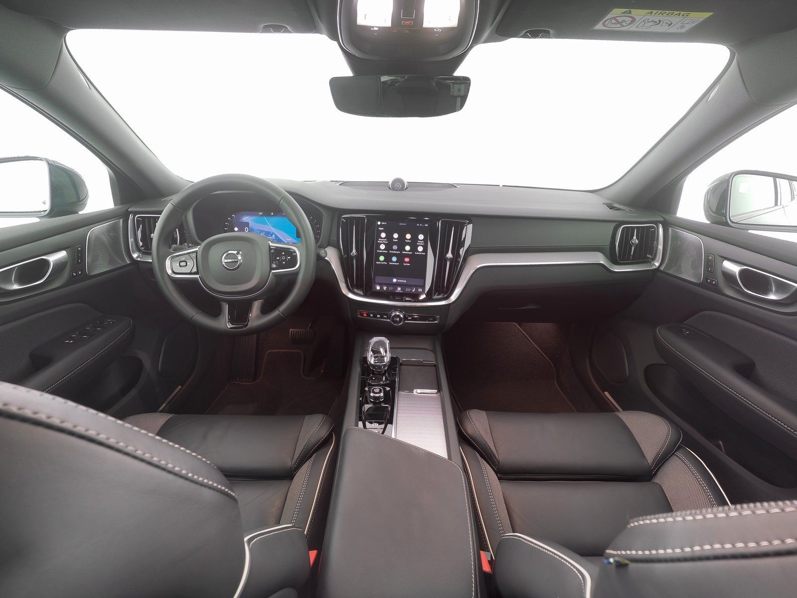 Volvo V60 CC B4 Diesel AWD Geartronic Ultimate foto 3