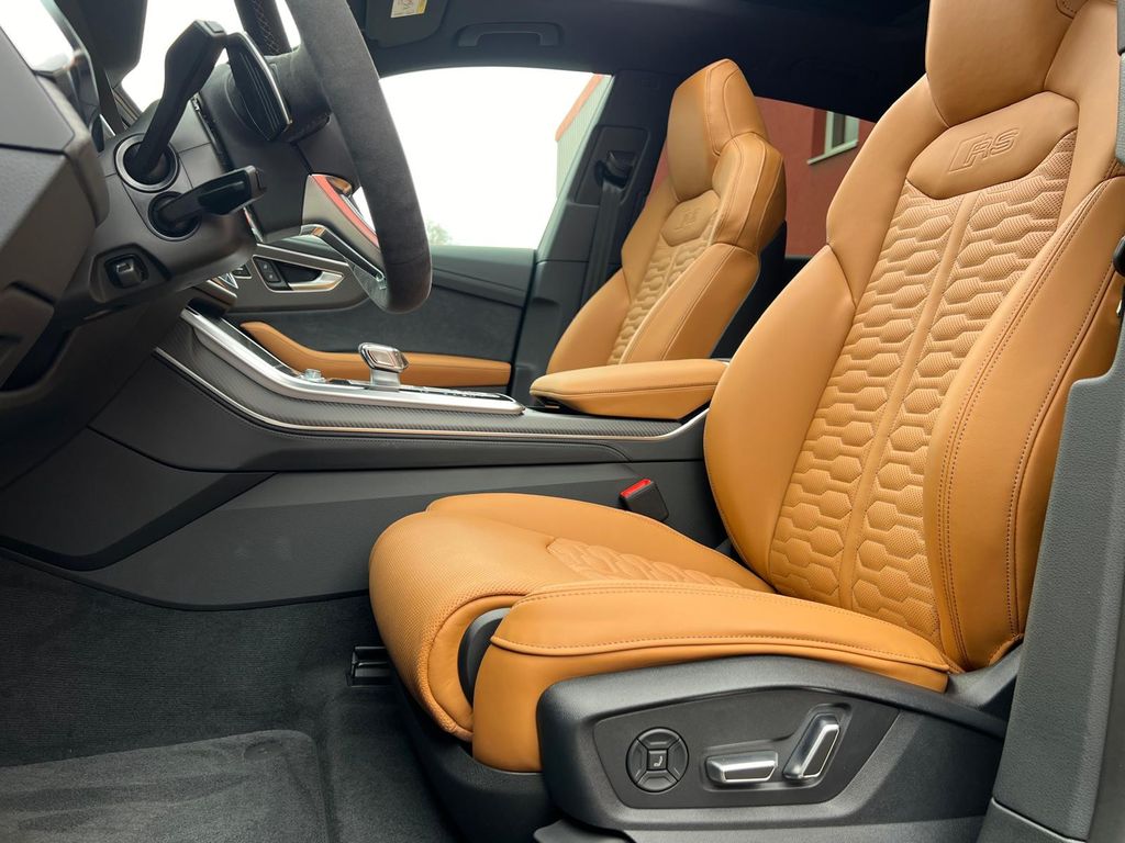 Audi RSQ8 Performance / Karbon /Head-up/ B&O