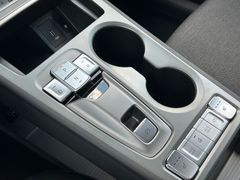 Fahrzeugabbildung Hyundai KONA EV Trend 150 kW *RW484KM*Navi*LED*ACC*RFK*