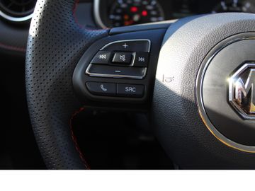 MG ZS EV 1.5L 5MT Com