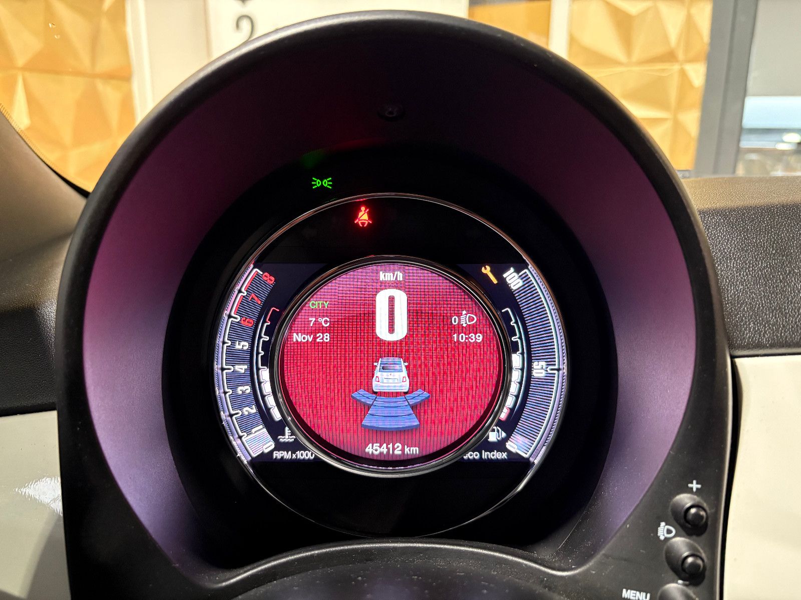 Fahrzeugabbildung Fiat 500 Dolcevita/PANO/PDC/KLIMA/DAB/TEMPOMAT/BLUETO