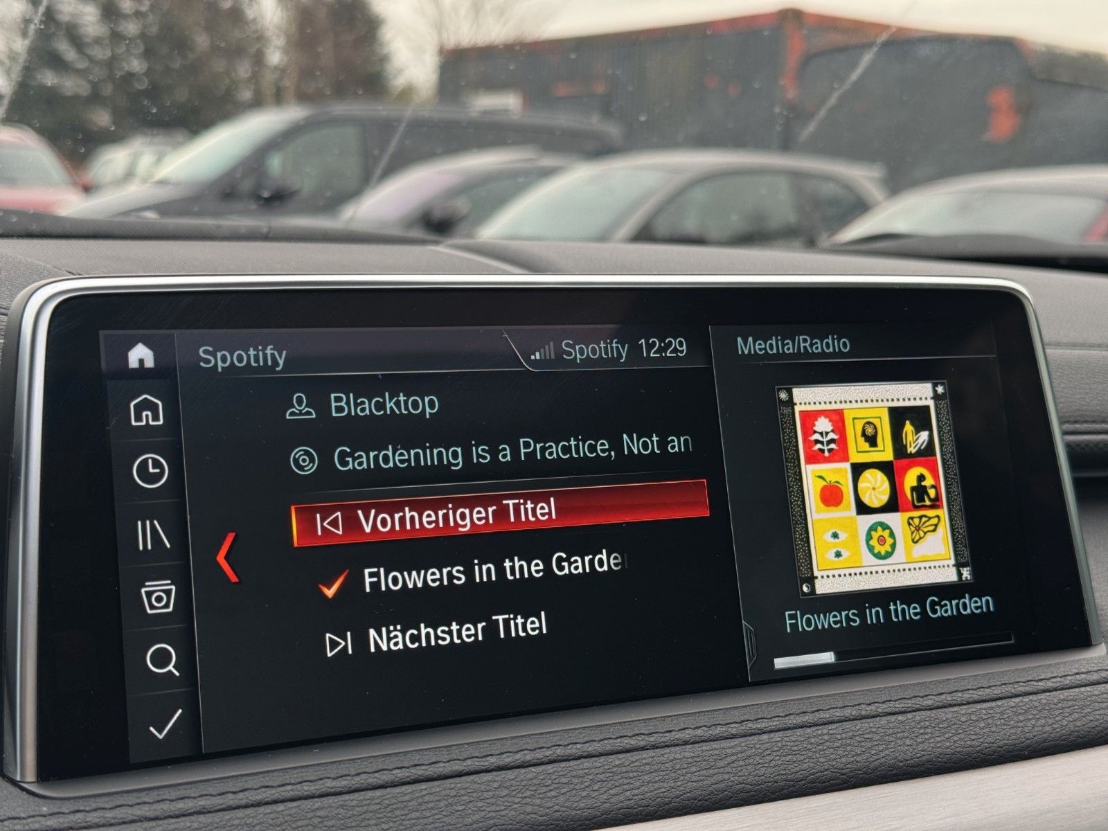 Fahrzeugabbildung BMW X6 xDrive Schiebedach/AHK/360°/M-Paket/H&K