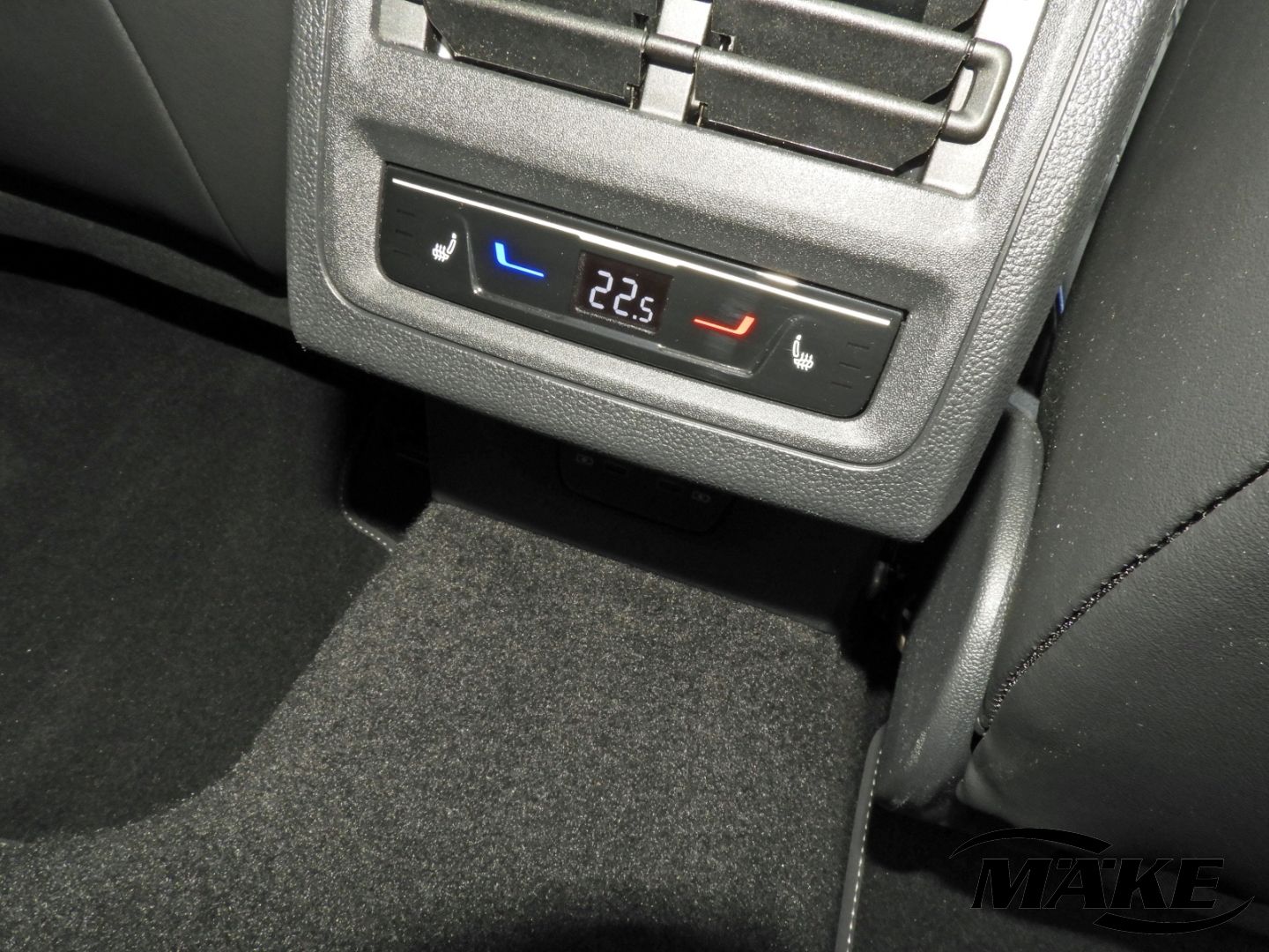 Golf R-Line 2.0 TDI DSG Facelift AHZV STDHZG IQ.