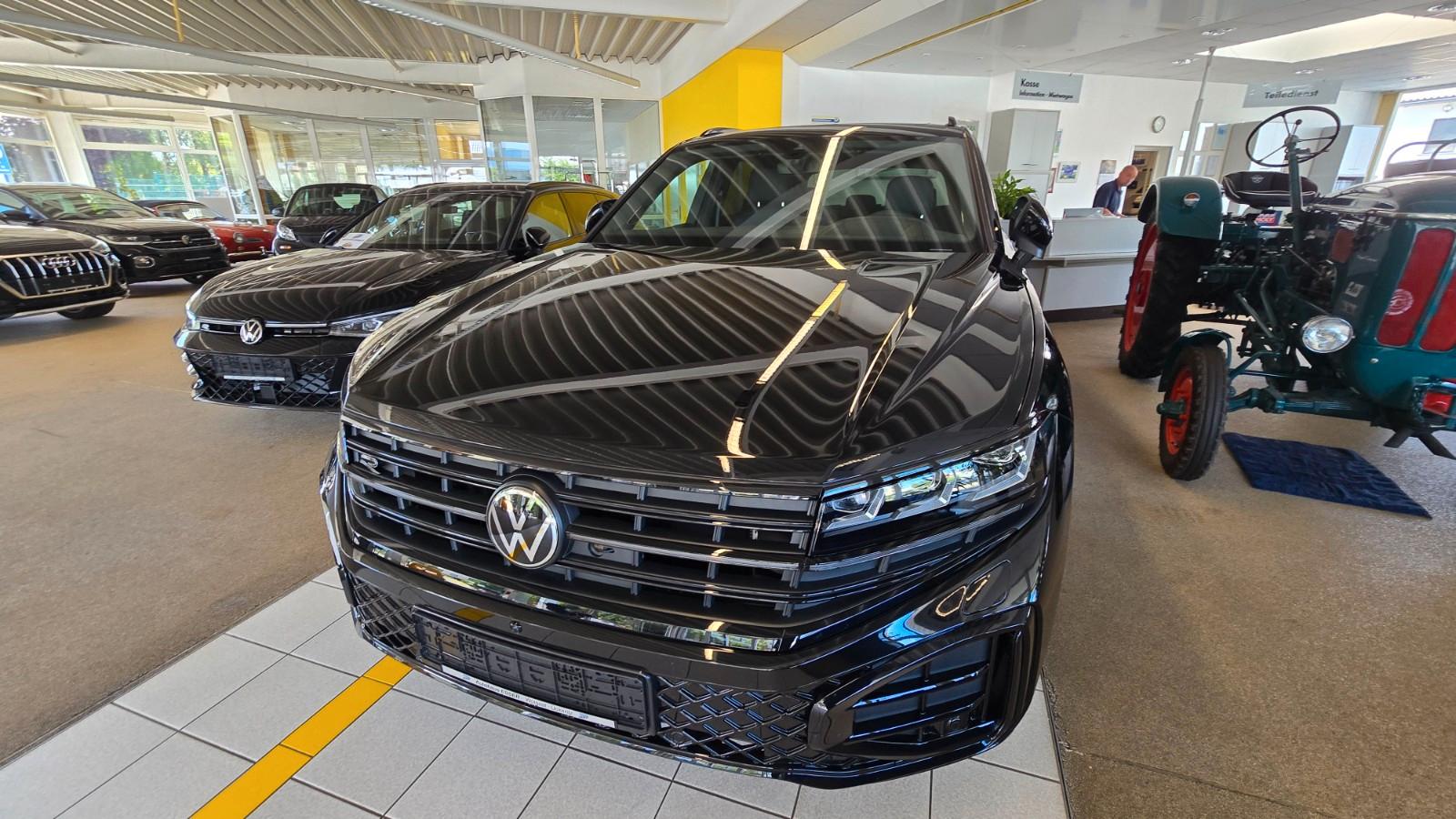 Volkswagen Touareg 4M R-Line R line Black Style ACC Sthz Pa
