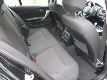 BMW 120 - 10