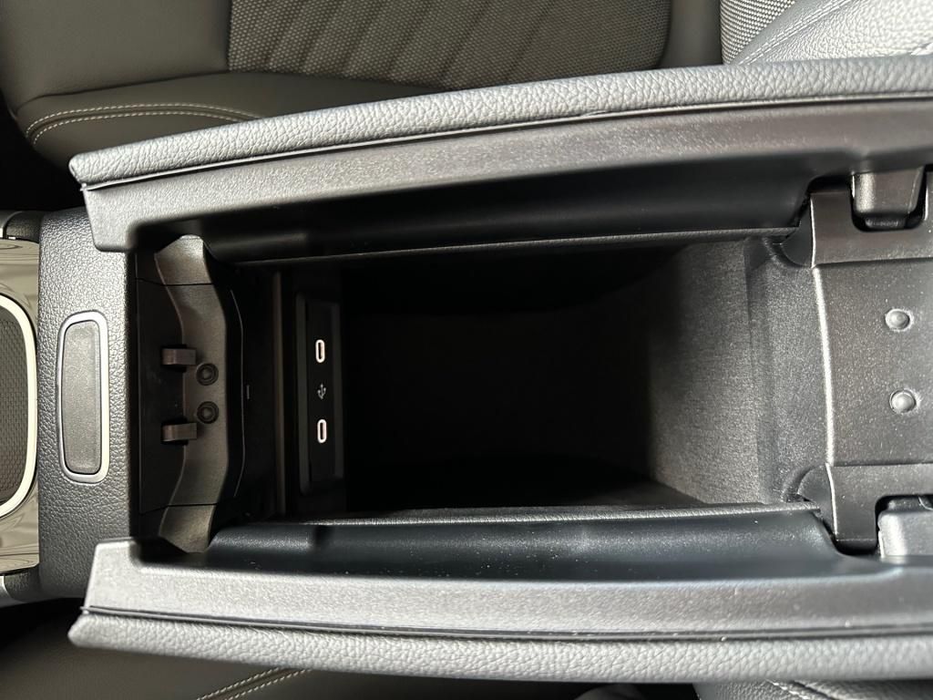 Fahrzeugabbildung Mercedes-Benz B 200 Progressive Navi LED SHZ SpurH W-Paket DAB
