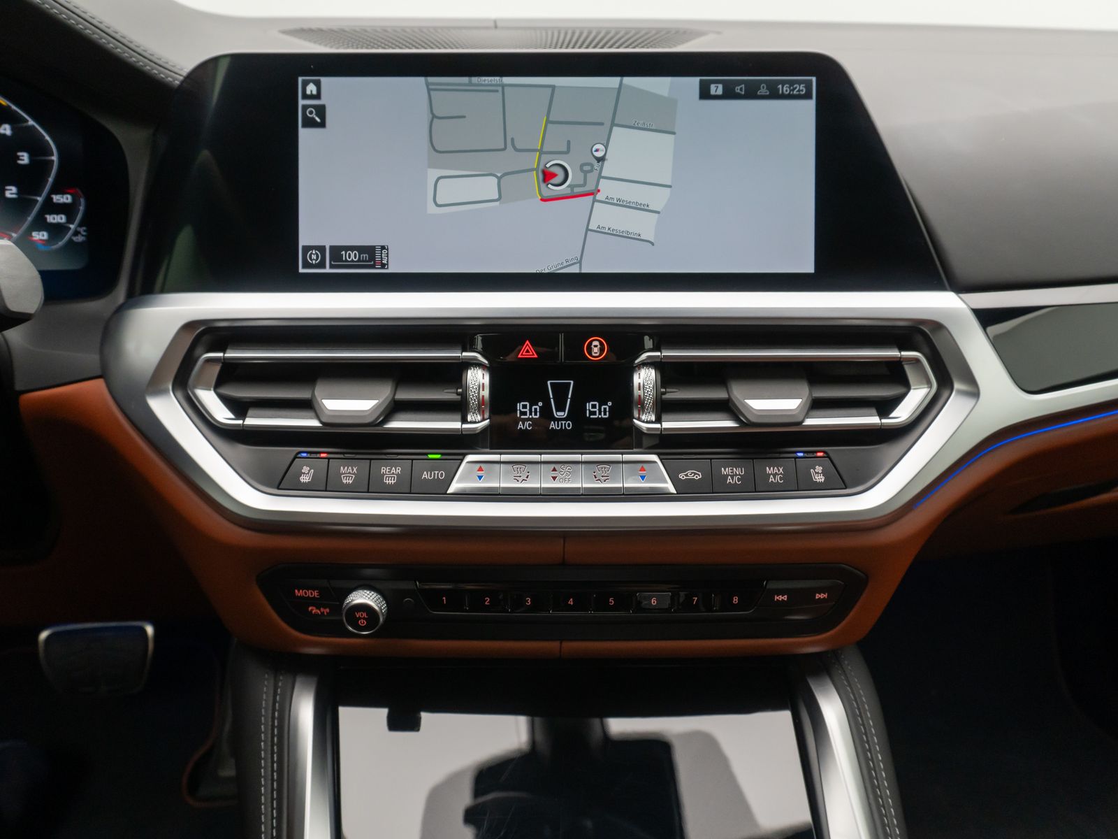 Fahrzeugabbildung BMW M4 Competition xD 360°HUD H/K DAB Laser Klimasit