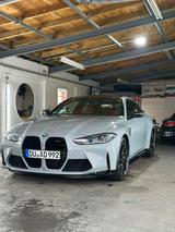 BMW M4 Competition Coupé - BMW M4 in Düsseldorf