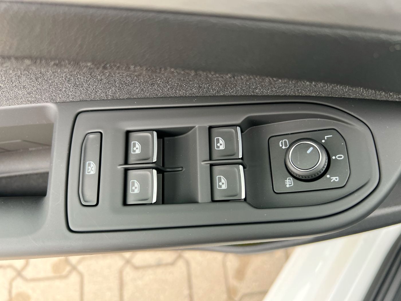 Volkswagen Golf Life 1.5 eTSI DSG Life Navi LED ACC SHZ ACC foto 17
