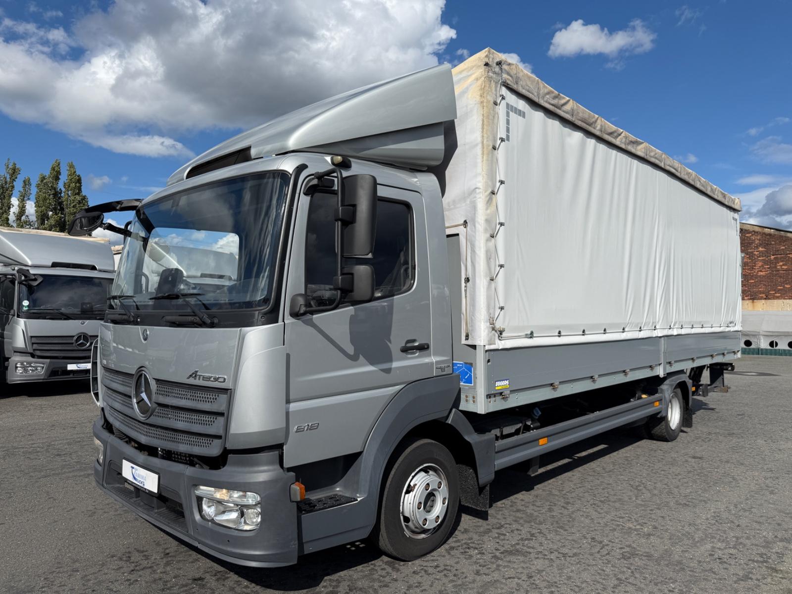 Mercedes-Benz Atego 818 / Edscha-Dach/ R-Kamera / Klima / LBW