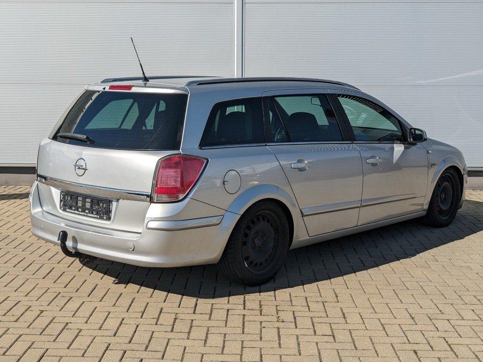 Opel Astra 2006 — engine 1.796 cm³, 140 HP (103kW)