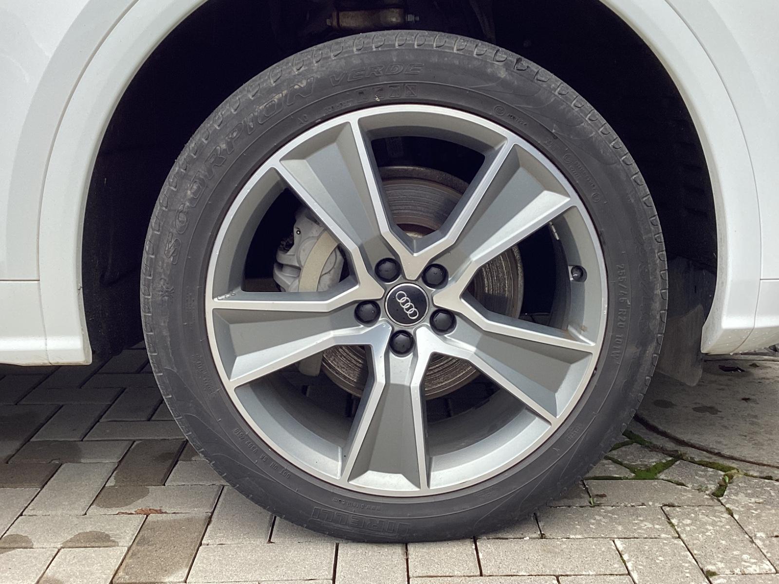 Audi Q5 40 TDI quattro S line S tronic AHK