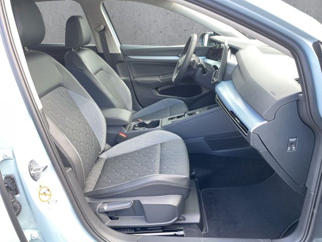 Golf VIII Energy 1.5 eTSI DSG/AHV/PDC/LED Klima