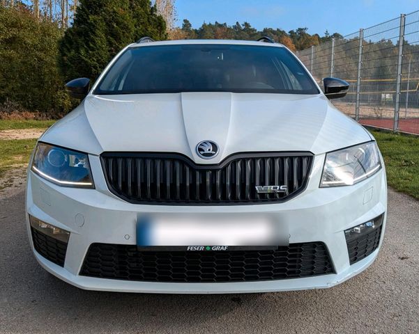 Skoda Octavia III Combi 2.0 TDI Green tec RS |  ...