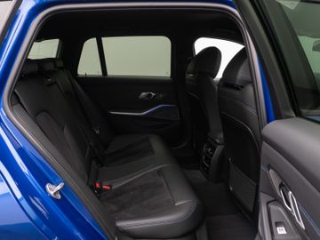 Fahrzeugabbildung BMW M340d xDr Tour M Sport ACC HUD Kamera 360°