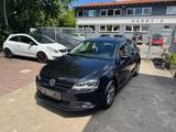 Volkswagen Jetta VI Comfortline - Volkswagen Jetta aus 2012 mit Diesel-Antrieb