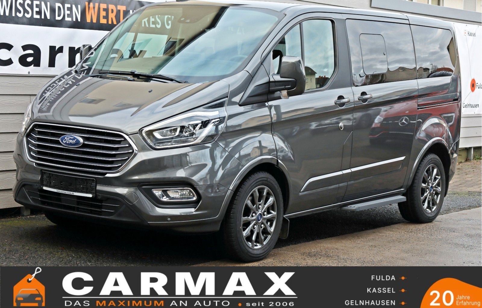 Fahrzeugabbildung Ford Transit Custom Titanium X Leder,Navi,ACC,8 Sitze