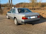 Mercedes-Benz E 280 E 280 - Mercedes-Benz E 280 aus 1993