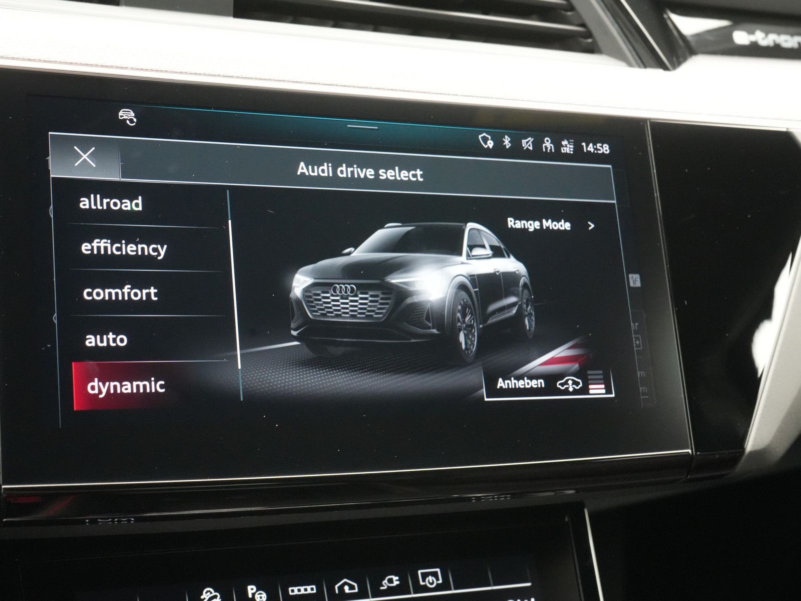 Audi Q8 e-tron - Bild 19