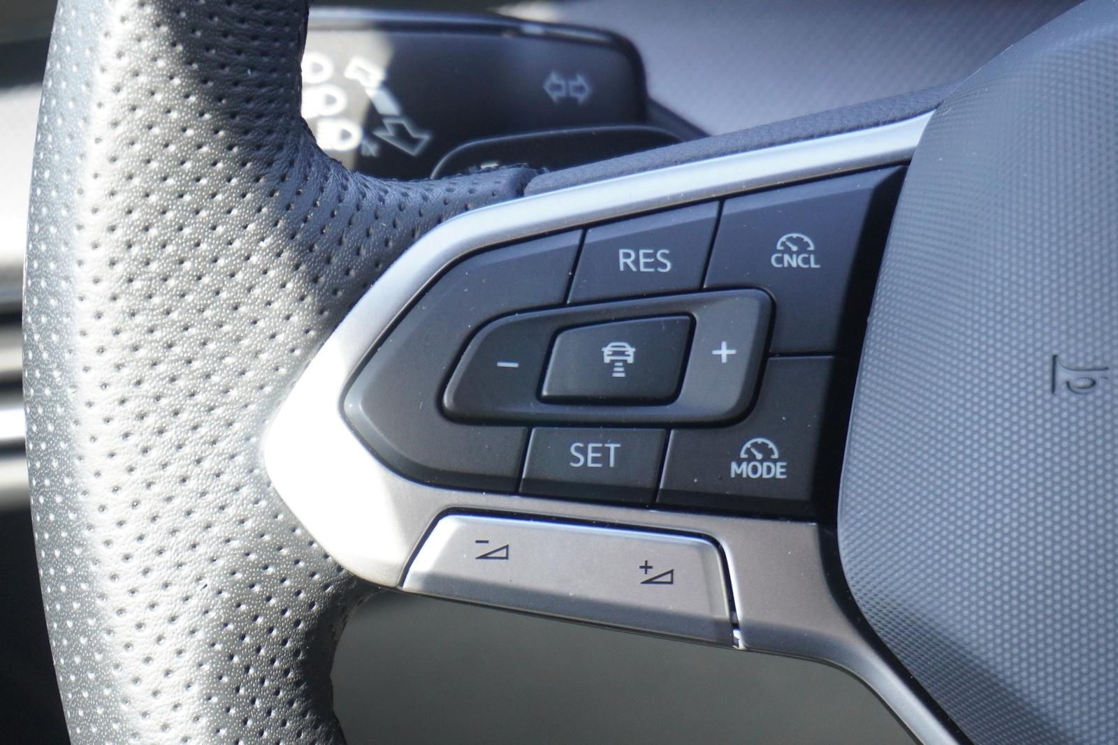 Volkswagen Golf VIII Variant R-Line DSG LED App-Connect ACC, миниатюра 19