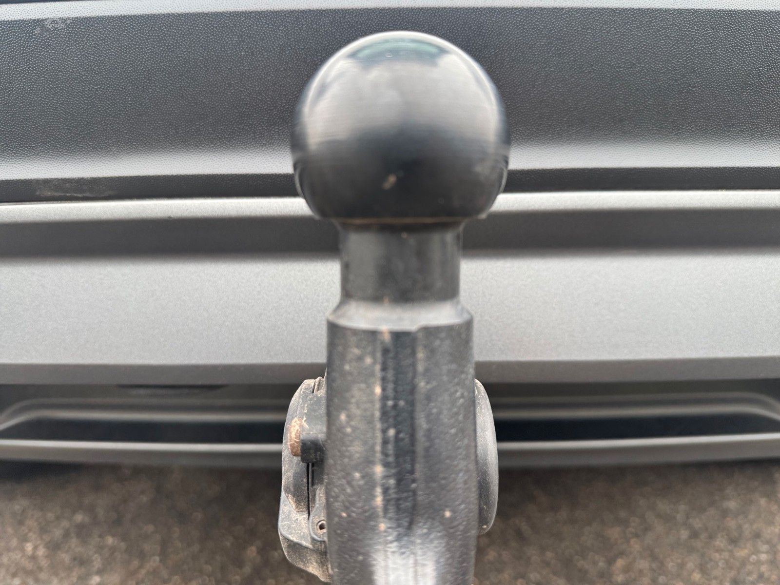 Fahrzeugabbildung Volkswagen Tiguan Highline 2.0TDI 4Motion