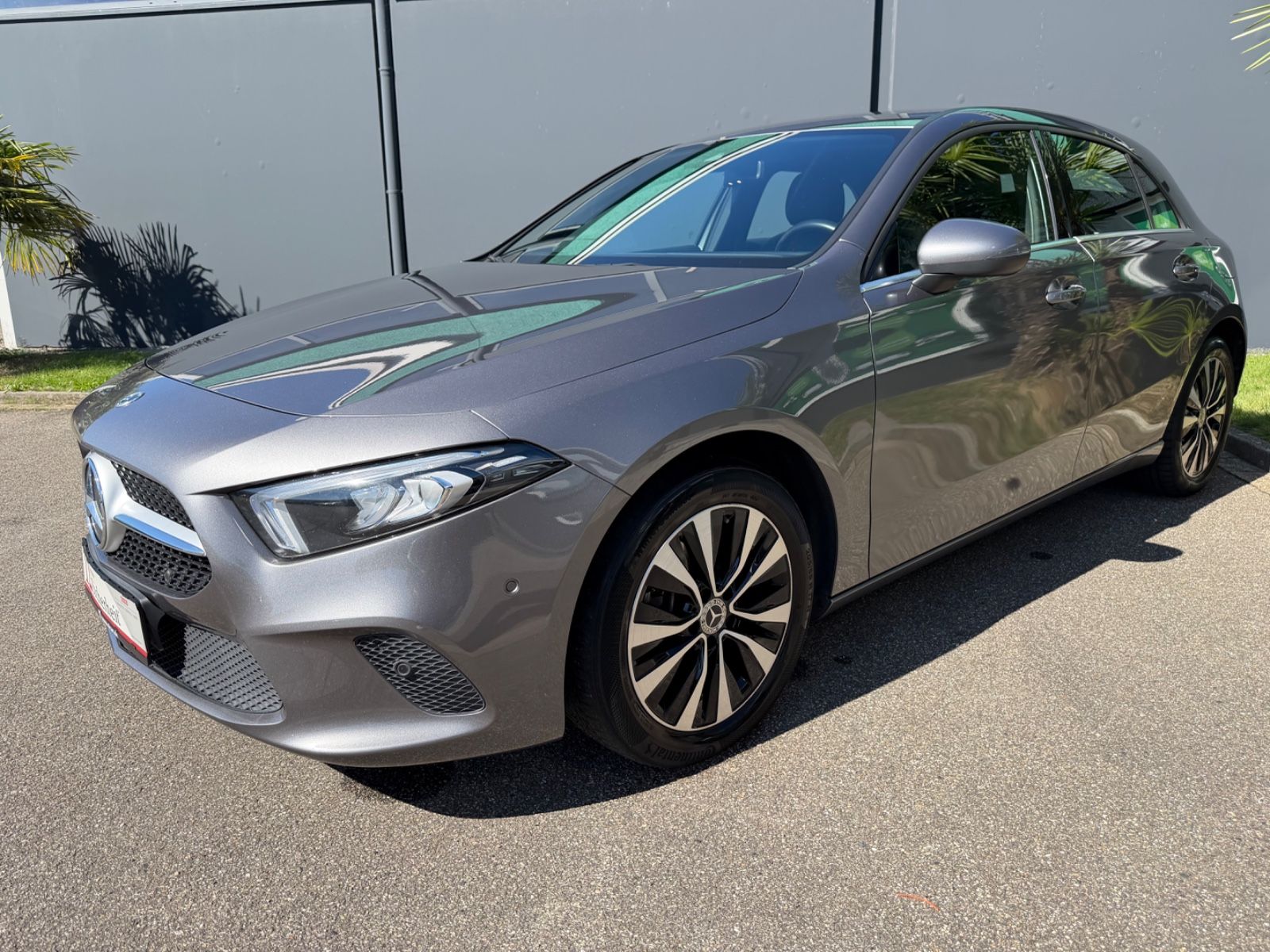 Mercedes-Benz A 250 e Style Plus SHZ Lane Kamera LED HP DAB imagem 3