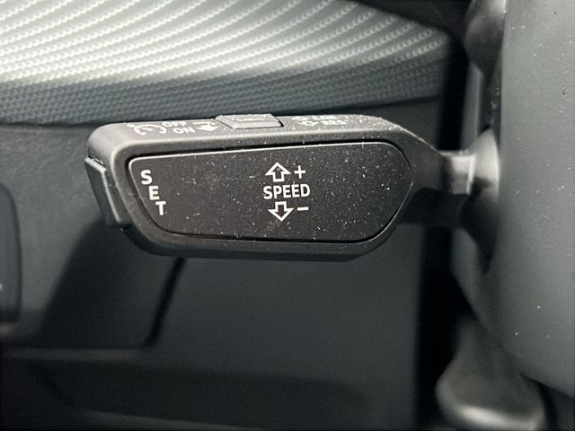 Q2 35 TFSI S line Matrix-LED, Klima, AHK, SONOS