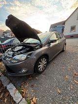 Ford Focus 2.0 TFCI-140 PS- TÜV neu 10/202... - Ford Focus aus 2011: 2.0