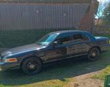 Ford Crown Victoria Police Interceptor V 8... - Ford: Victoria