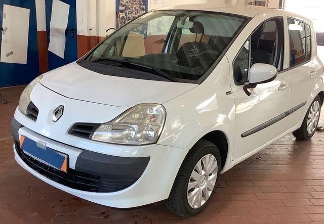 Renault Modus YAHOO!, AHK