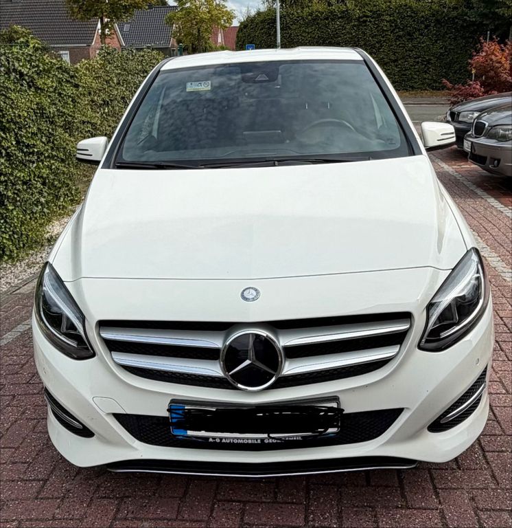 Image of Mercedes-Benz B 180