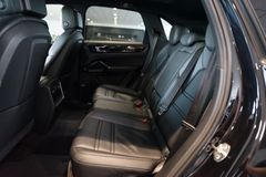 PORSCHE Cayenne S | InnoDrive | Pano | Matrix | AHK PORSCHE Cayenne S | InnoDrive | Pano | Matrix | AHK