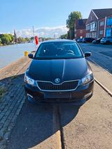 Skoda Fabia 1.0l TSI 70kW/HU bis 01/2017/ 8f bereift - Skoda Fabia von privat