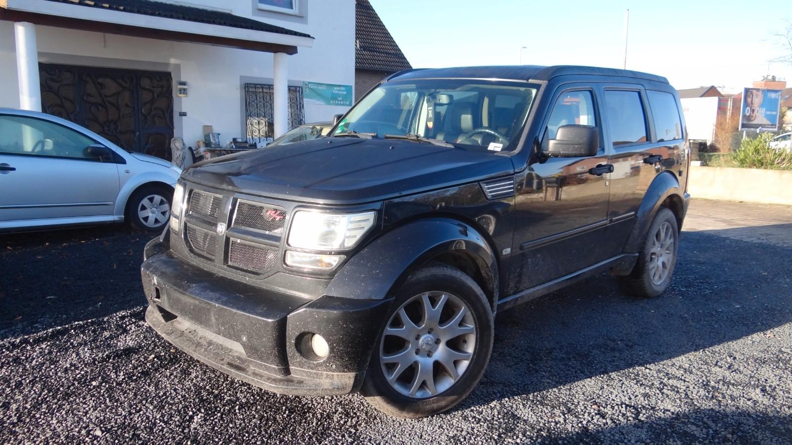 Dodge Nitro 4.0 RF BENZIN+GAS 4X4 LEDER MOTOR KLACKERT