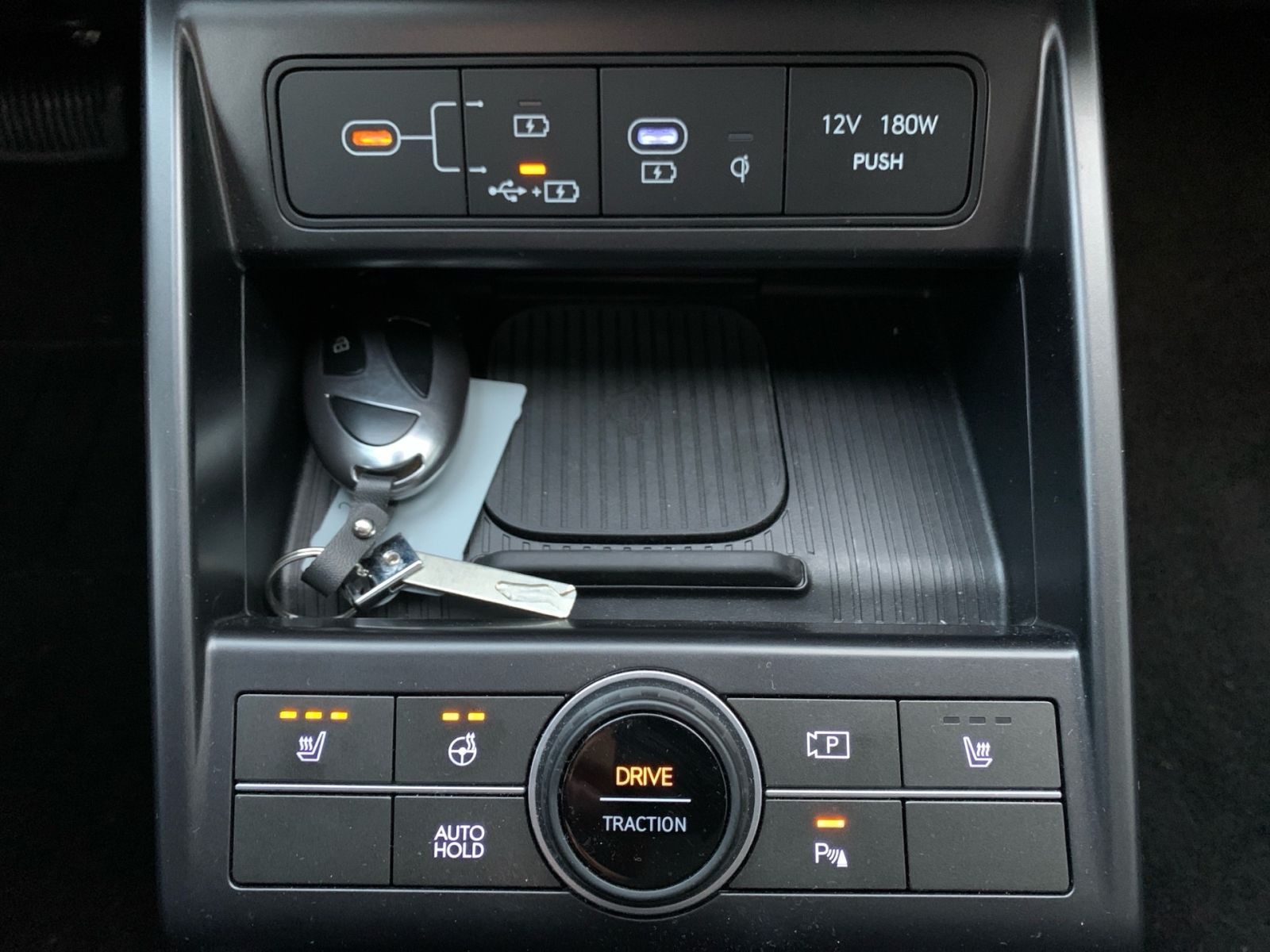 Fahrzeugabbildung Hyundai KONA 1.6 T-GDI 7-DCT Trend el.Heckklappe