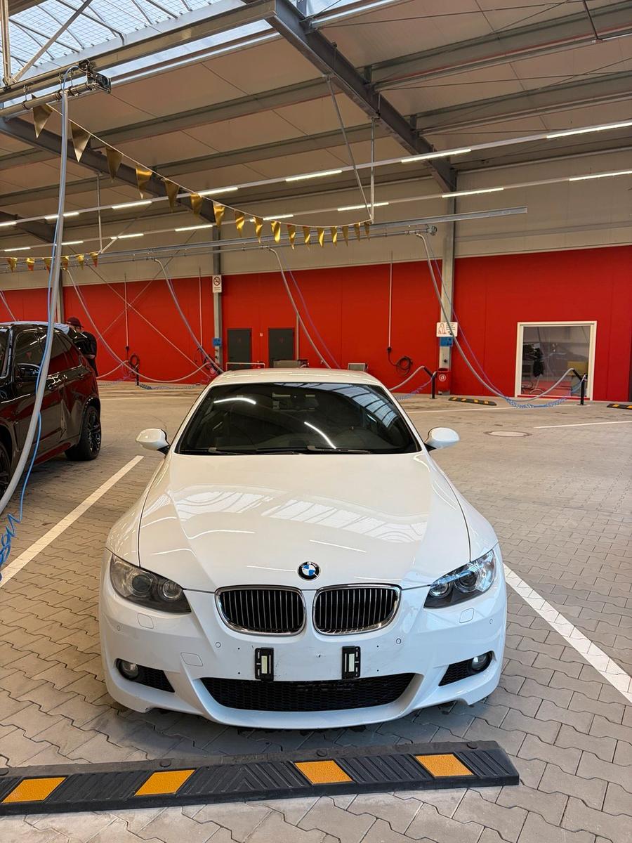 BMW 335