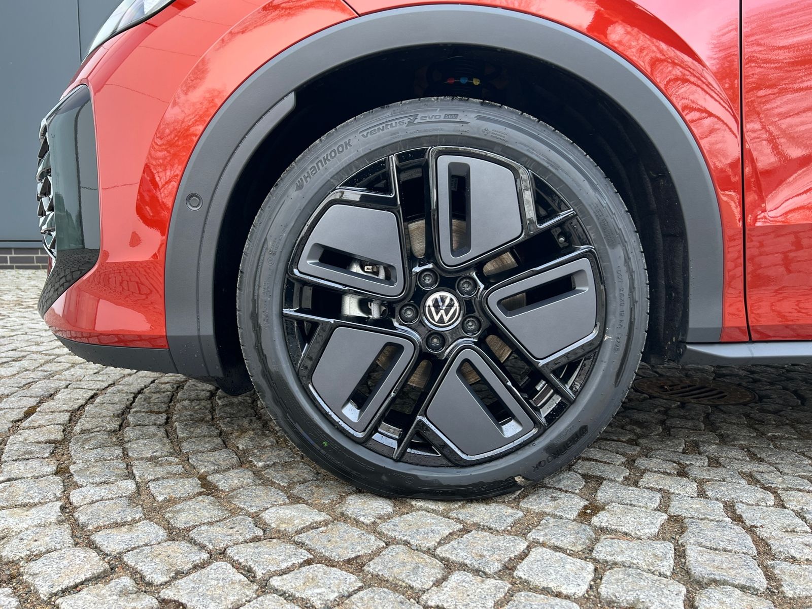 Fahrzeugabbildung Volkswagen T-Roc R-Line 1.5 eTSI DSG *Neues Modell, AHK, Bl