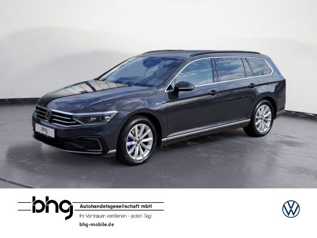 Volkswagen Passat Variant 1.4 TSI DSG *AHK*MASSAGE*HEAD-UP*