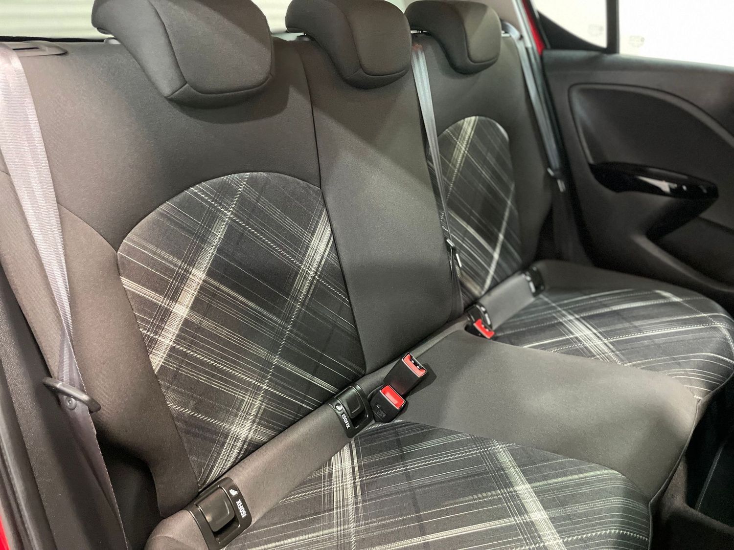 Fahrzeugabbildung Opel Corsa Color Edition ecoFlex #Tempomat#SHZ#PDC